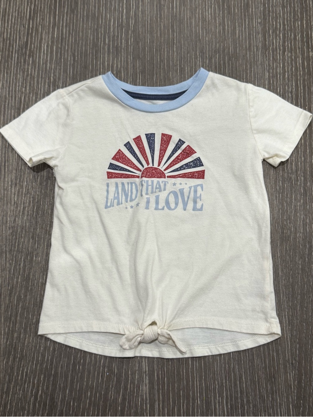 Used Kids Size 5T patriotic Cream Tee with Blue Trim - "Land That I Love"